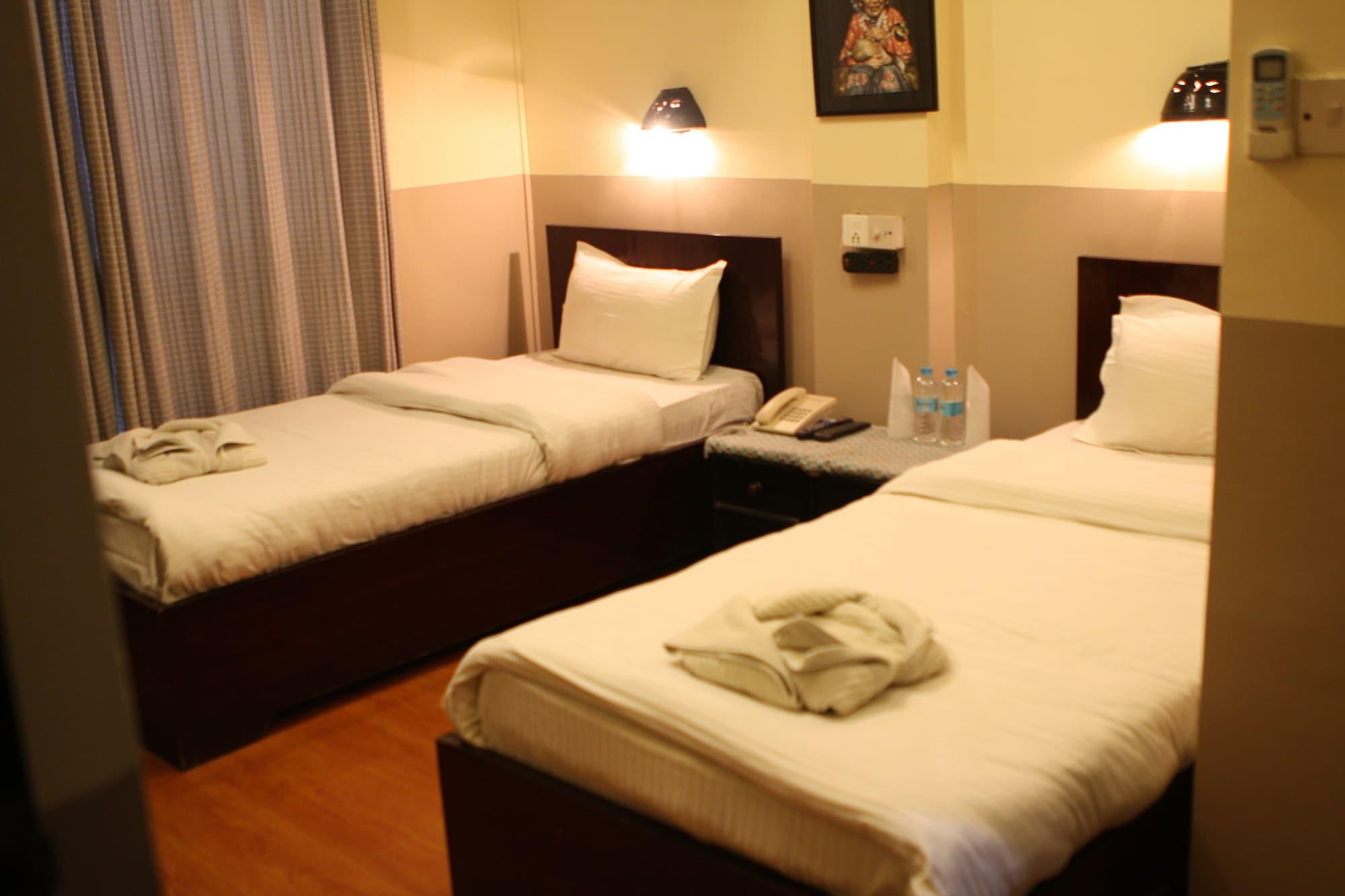 Hotel Buddha Land Катманду Екстериор снимка