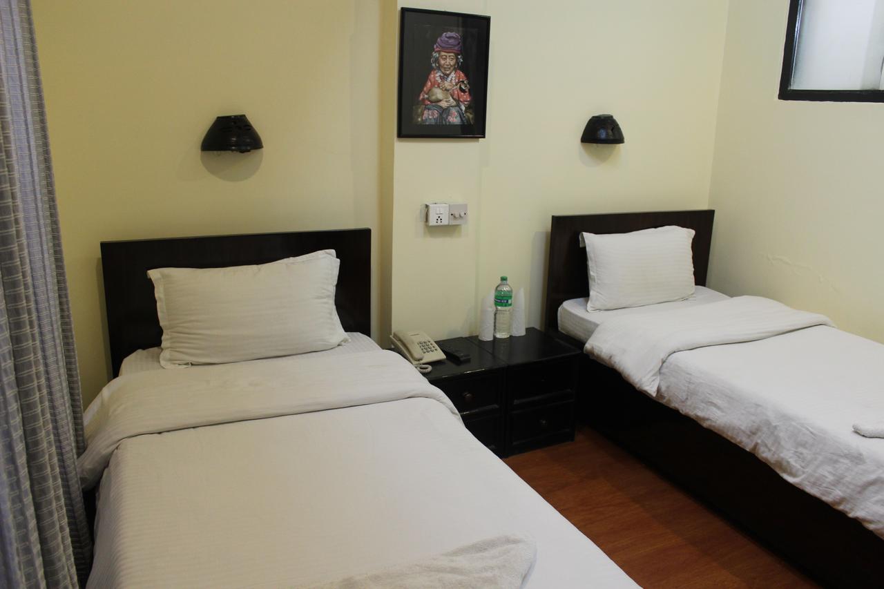 Hotel Buddha Land Катманду Екстериор снимка
