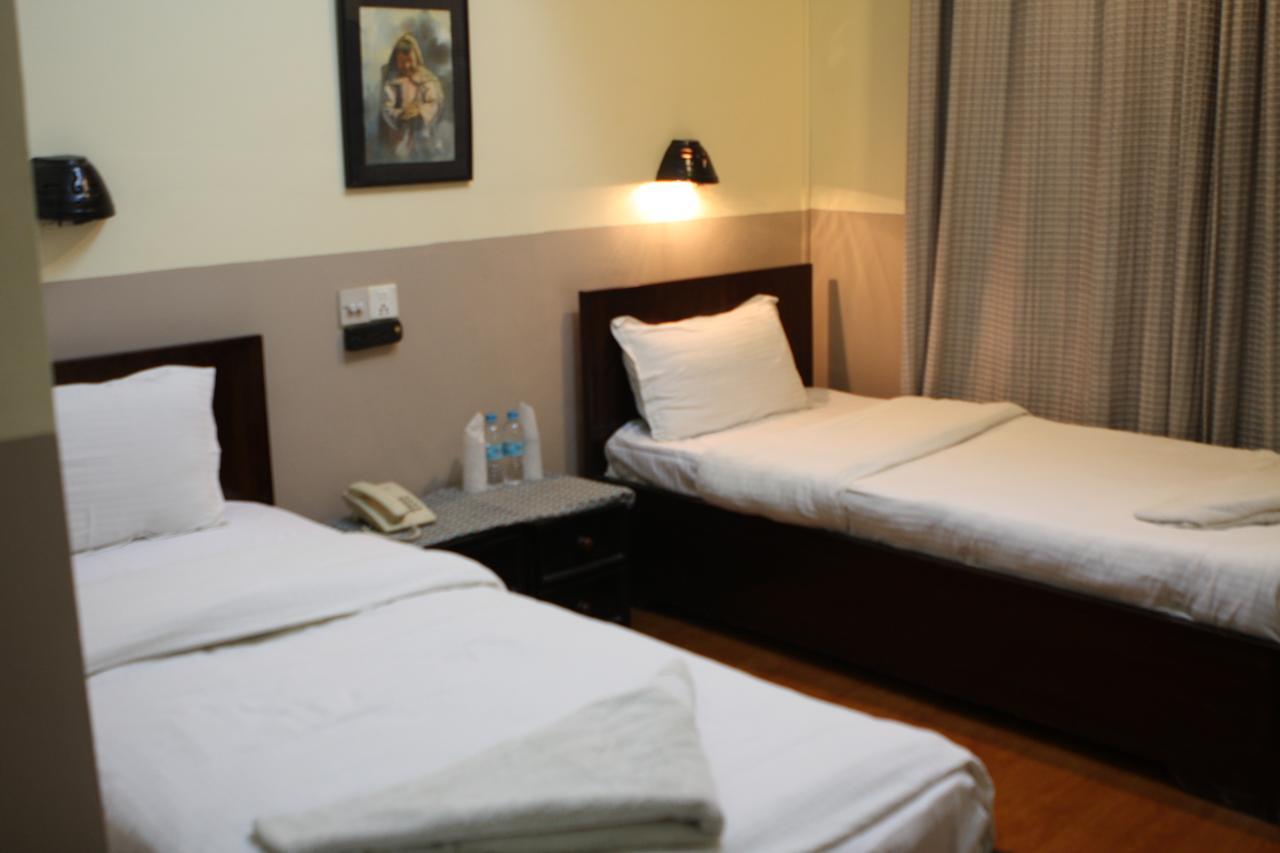 Hotel Buddha Land Катманду Екстериор снимка